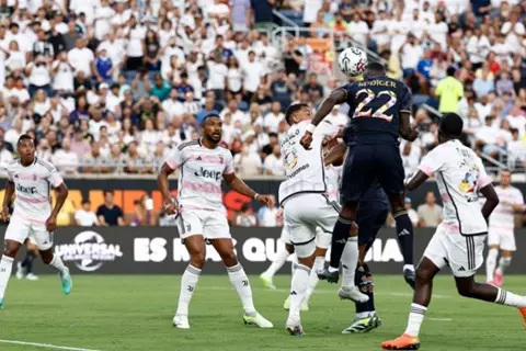 التاريخ والأدوار الإقصائية يفضلان الملكي.. ثأر يوفنتوس في خطر أمام ريال مدريد بالمونديال